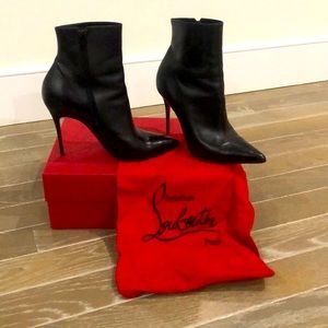Christian Louboutin Black So Kate Booty SZ 38 (womens Us 8)